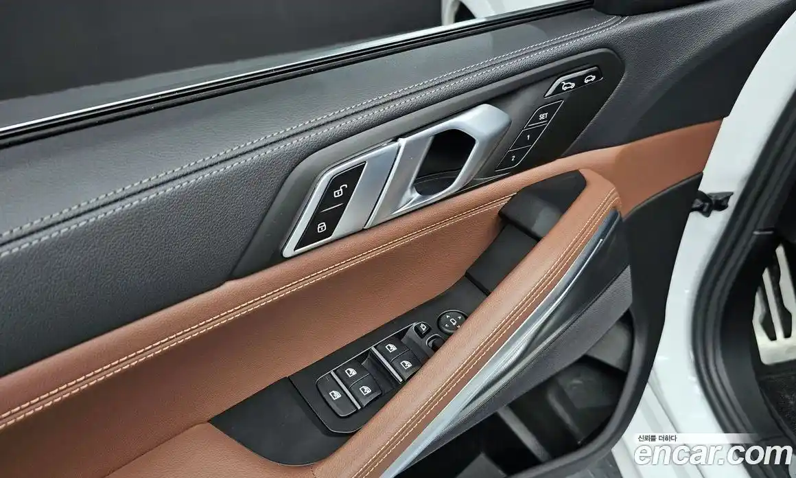 BMW X6 2022 3.0 Автомат в Москве № 210795, фото 16