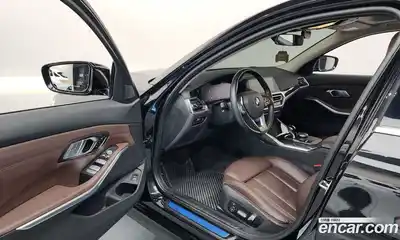 BMW 3-Series 2022 2.0 Автомат в Москве № 210892, миниатюра 11