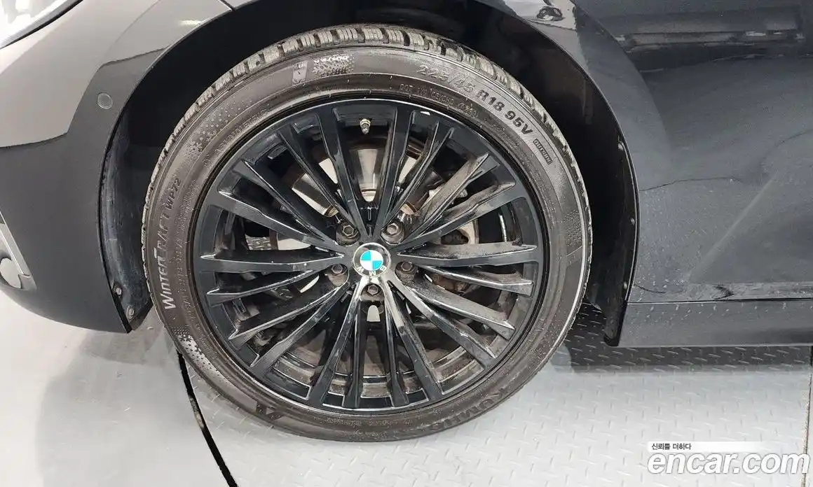 BMW 3-Series 2022 2.0 Автомат в Москве № 210892, фото 19