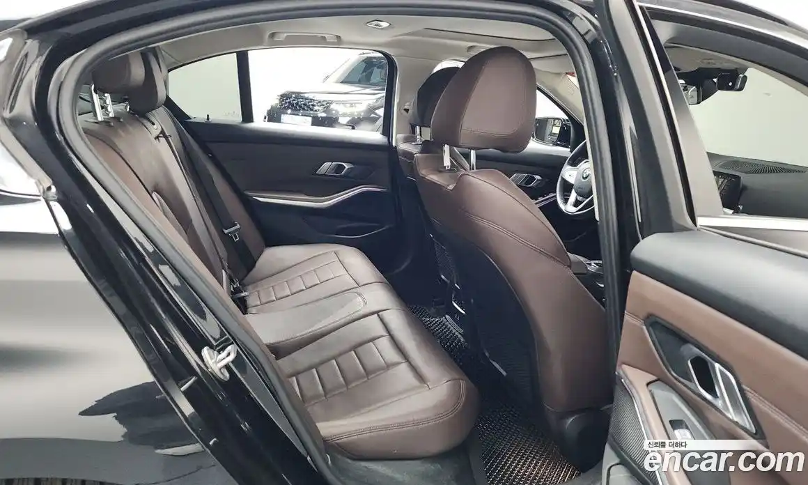 BMW 3-Series 2022 2.0 Автомат в Москве № 210892, фото 20