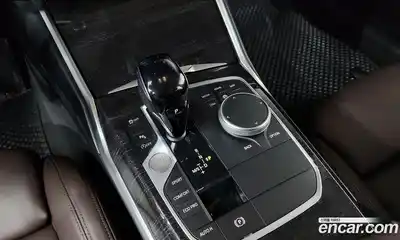 BMW 3-Series 2022 2.0 Автомат в Москве № 210892, миниатюра 2