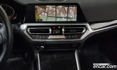 BMW 3-Series 2022 2.0 Автомат в Москве № 210892, миниатюра 3