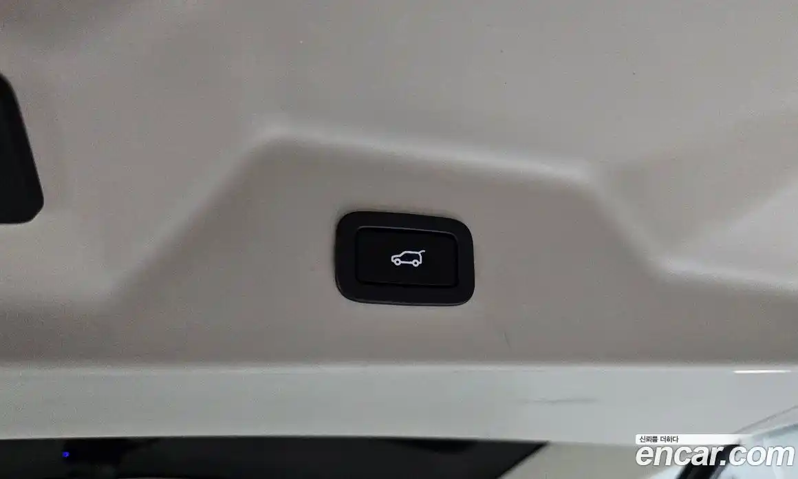 Land Rover Range-Rover 2017 4.4 Автомат в Москве № 213485, фото 2