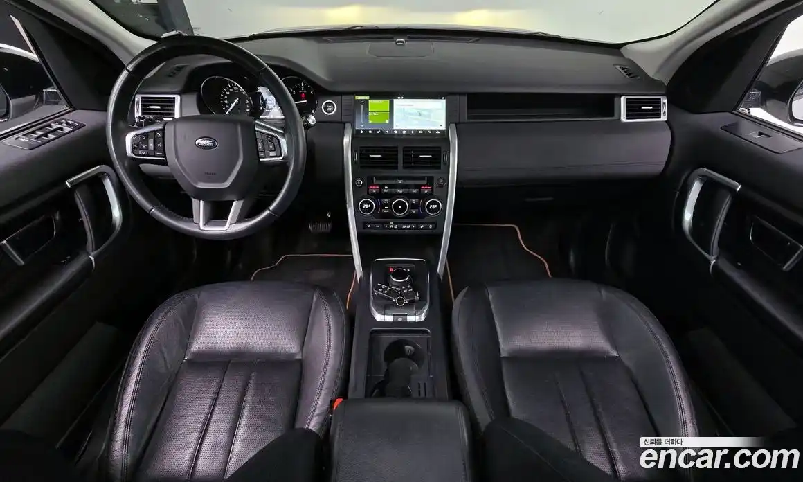 Land Rover Discovery Sport 2017 2.0 Автомат в Москве № 213561, фото 14