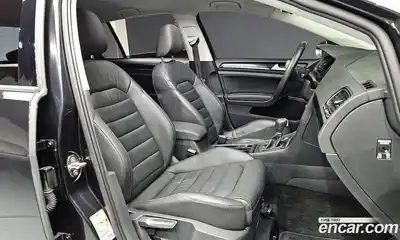 Volkswagen Golf 2015 2.0 Автомат в Москве № 215219, миниатюра 11