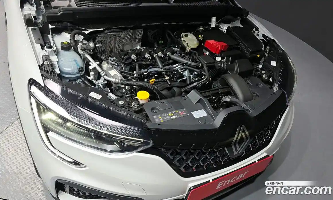 Renault Arkana 2026 1.6 Автомат в Москве № 217151, фото 10