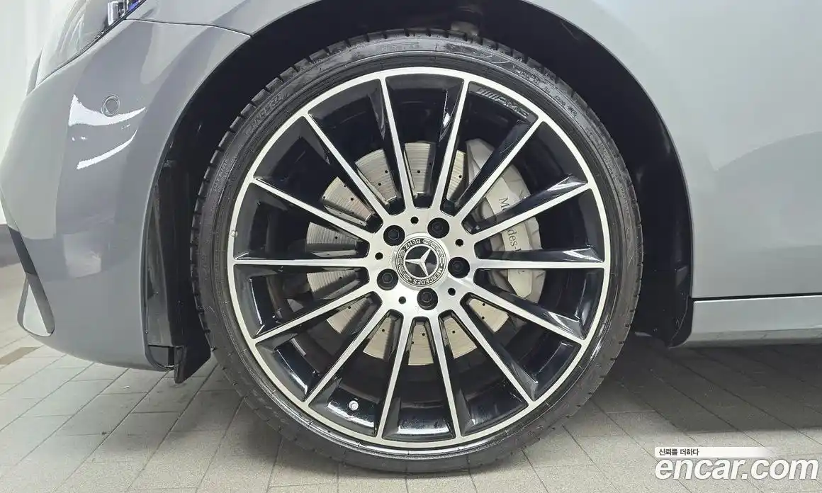 Mercedes-Benz E-Class 2023 2.0 Автомат в Москве № 218312, фото 10