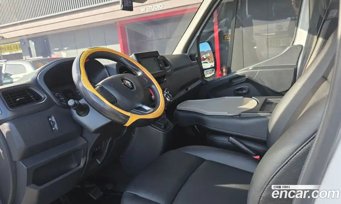 Renault Master 2020 2.3 Механическая в Москве № 222529, фото 13