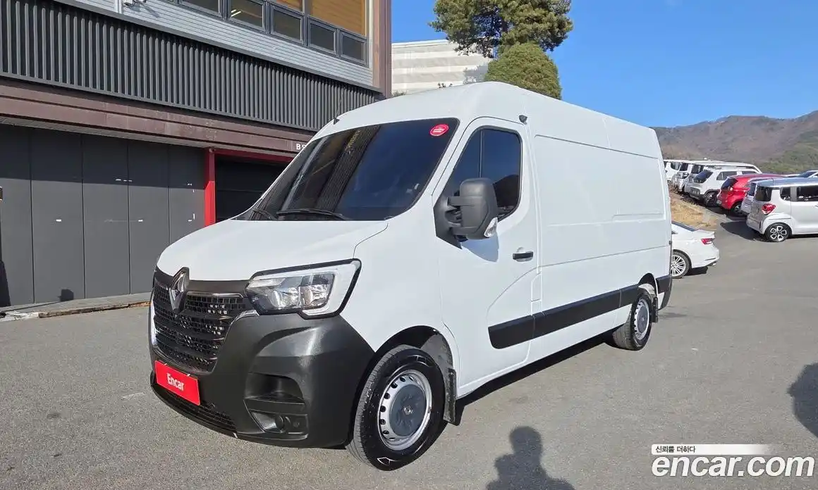Renault Master 2020 2.3 Механическая в Москве № 222529, фото 10
