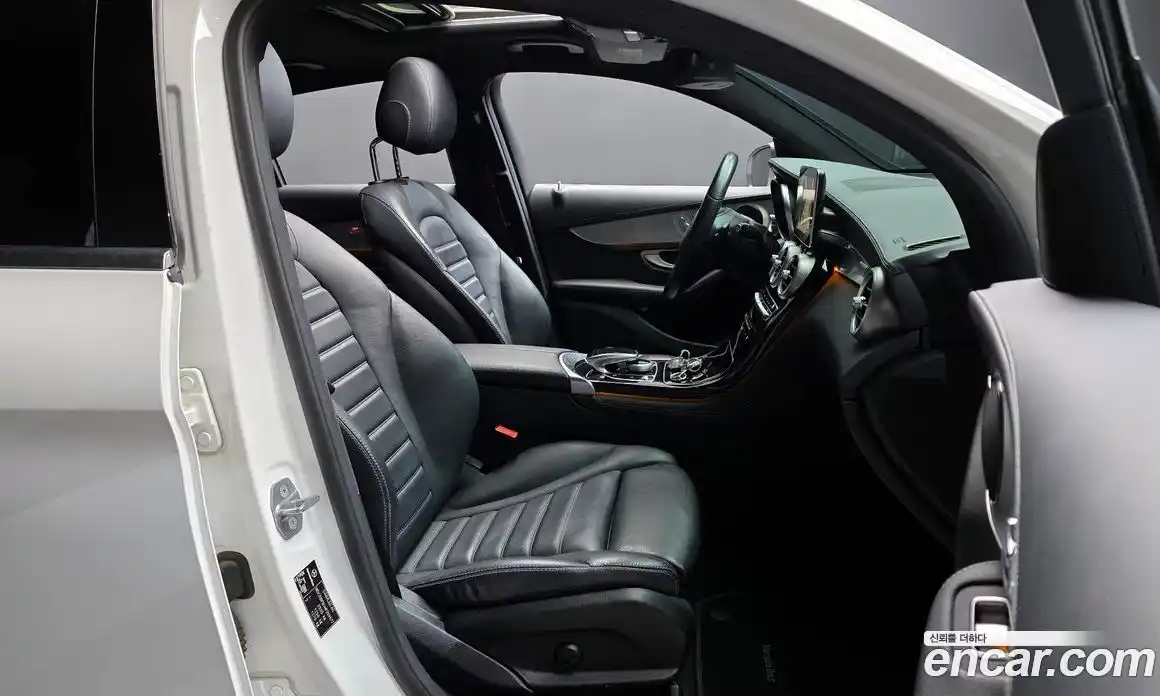 Mercedes-Benz GLC-Class 2017 2.1 Автомат в Москве № 223079, фото 16