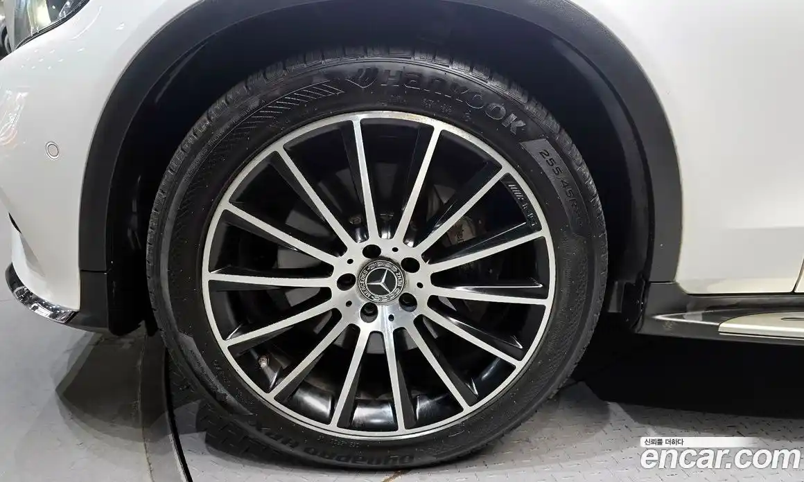 Mercedes-Benz GLC-Class 2017 2.1 Автомат в Москве № 223079, фото 17