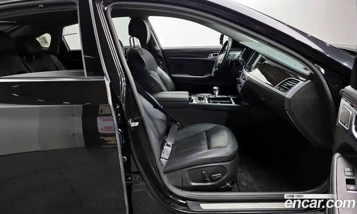 Genesis G80 2018 3.3 Автомат в Москве № 22433, фото 12