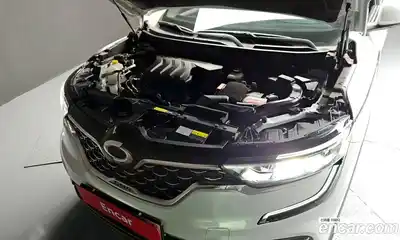 Renault QM6 2022 2.0 Автомат в Москве № 226541, миниатюра 11