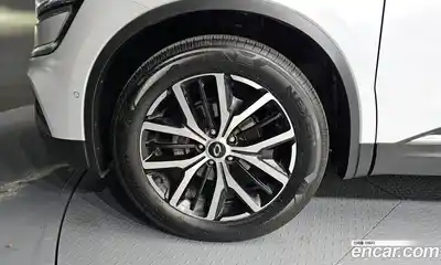 Renault QM6 2022 2.0 Автомат в Москве № 226541, миниатюра 2