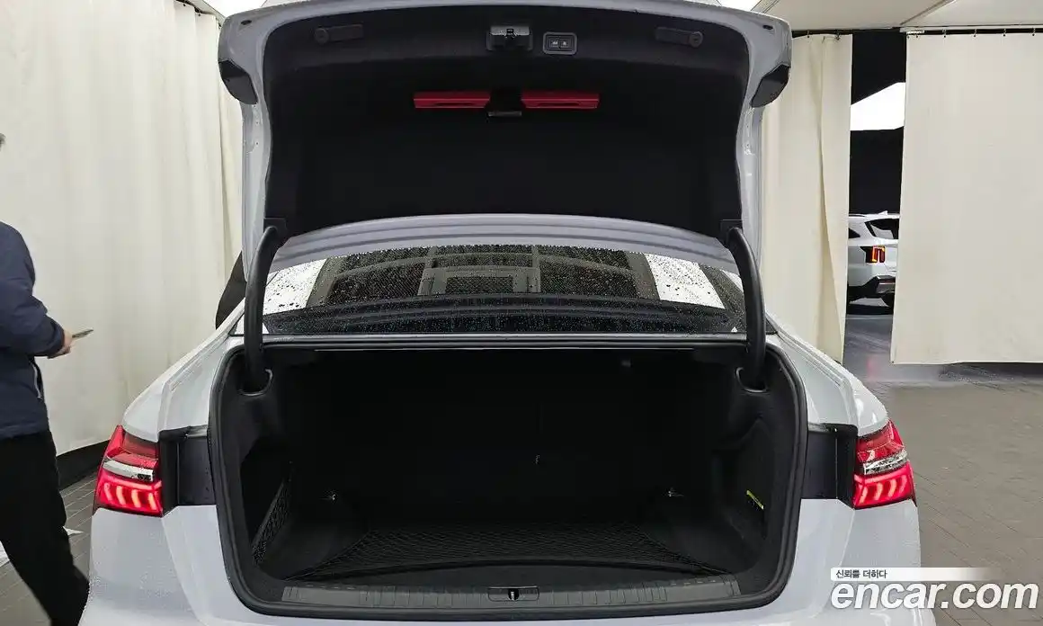 Audi A6 2020 2.0 Автомат в Москве № 229869, фото 12