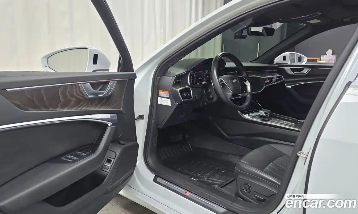 Audi A6 2023 2.0 Автомат в Москве № 230099, фото 16