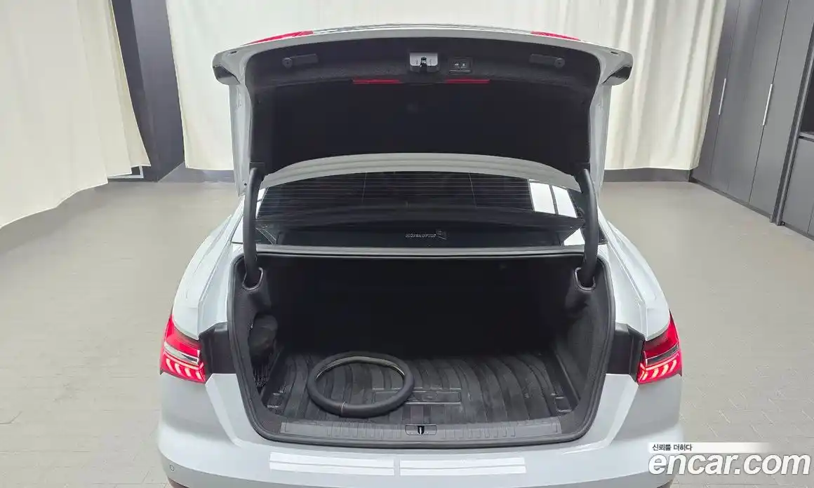 Audi A6 2023 2.0 Автомат в Москве № 230099, фото 20