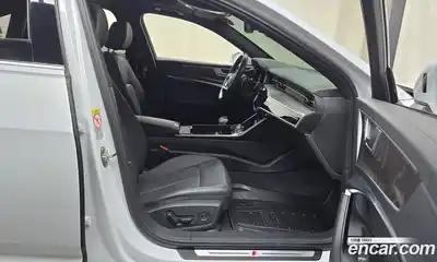 Audi A6 2023 2.0 Автомат в Москве № 230099, миниатюра 4