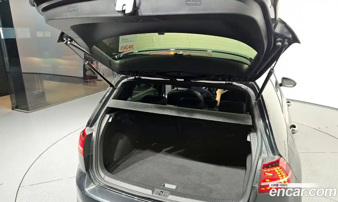 Volkswagen Golf 2014 2.0 Автомат в Москве № 232227, фото 12