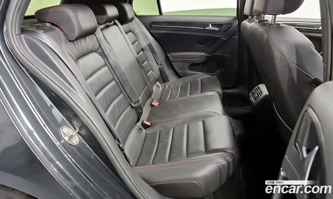 Volkswagen Golf 2014 2.0 Автомат в Москве № 232227, фото 16