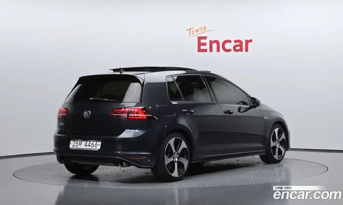 Volkswagen Golf 2014 2.0 Автомат в Москве № 232227, фото 6