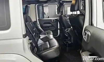 Jeep Wrangler 2023 2.0 Автомат в Москве № 232498, миниатюра 5