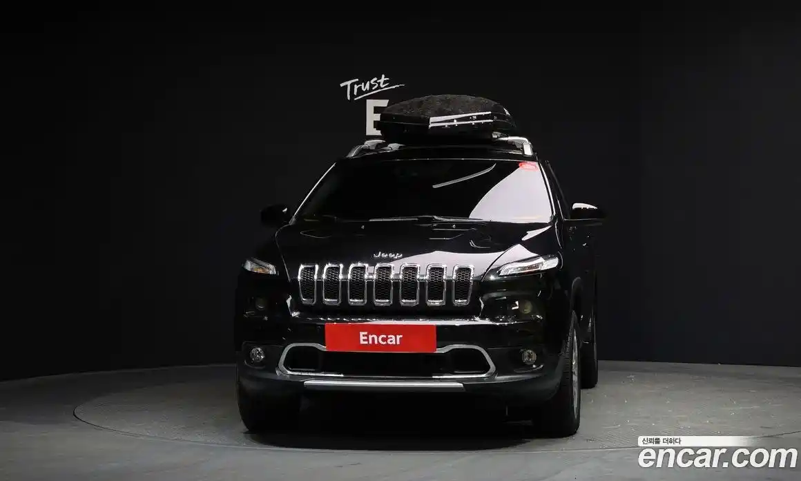 Jeep Cherokee 2015 2.0 Автомат в Москве № 232610, фото 20
