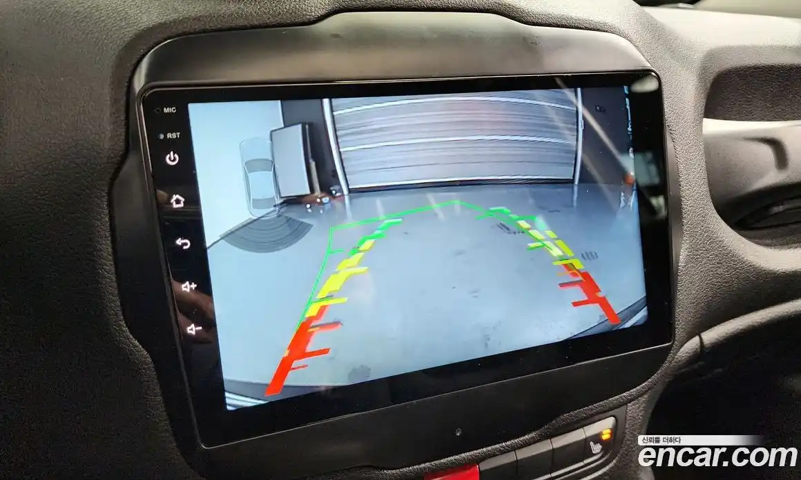 Jeep Renegade 2016 2.4 Автомат в Москве № 232612, фото 16