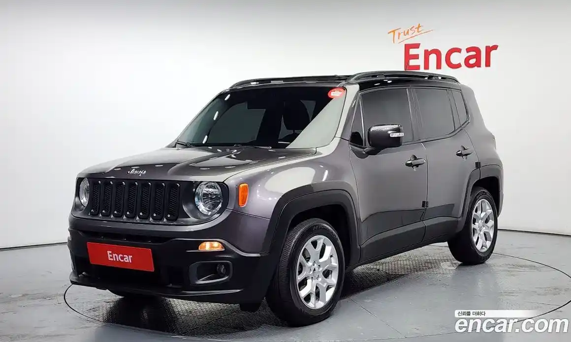 Jeep Renegade 2016 2.4 Автомат в Москве № 232612, фото 3