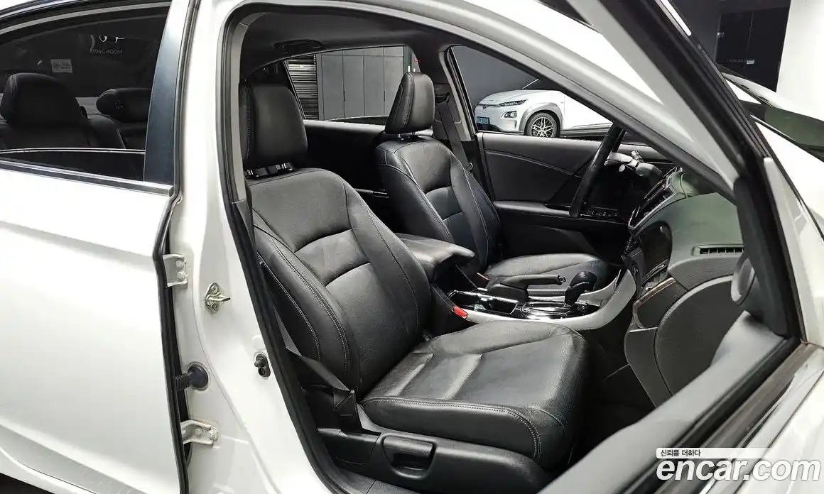 Honda Accord 2017 2.4 Автомат в Москве № 232860, фото 12