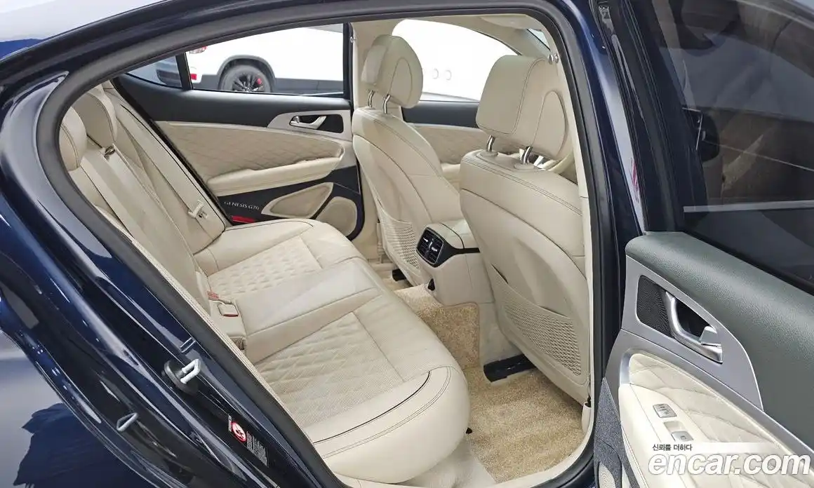 Genesis G70 2019 3.3 Автомат в Москве № 23664, фото 16