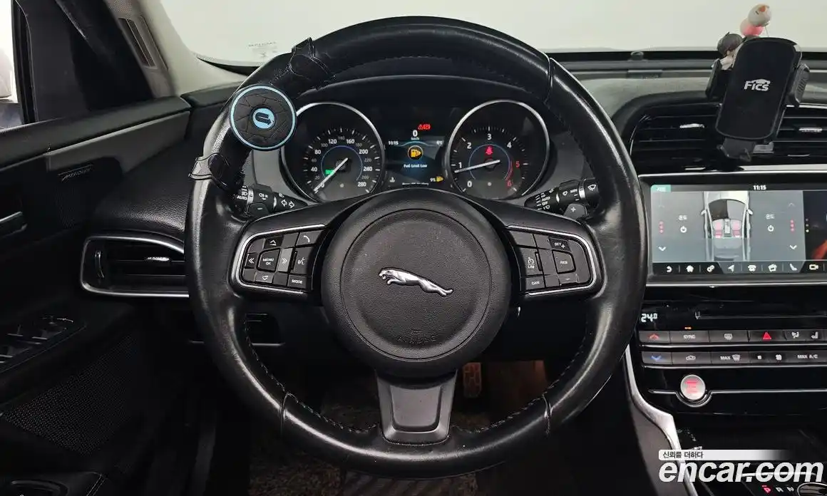 Jaguar XE 2017 2.0 Автомат в Москве № 240013, фото 15