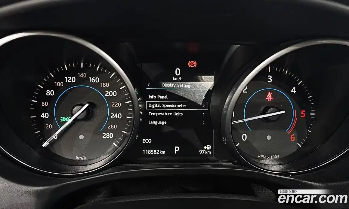 Jaguar XE 2017 2.0 Автомат в Москве № 240013, фото 3