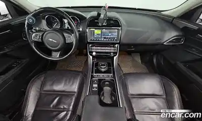 Jaguar XE 2017 2.0 Автомат в Москве № 240013, миниатюра 7