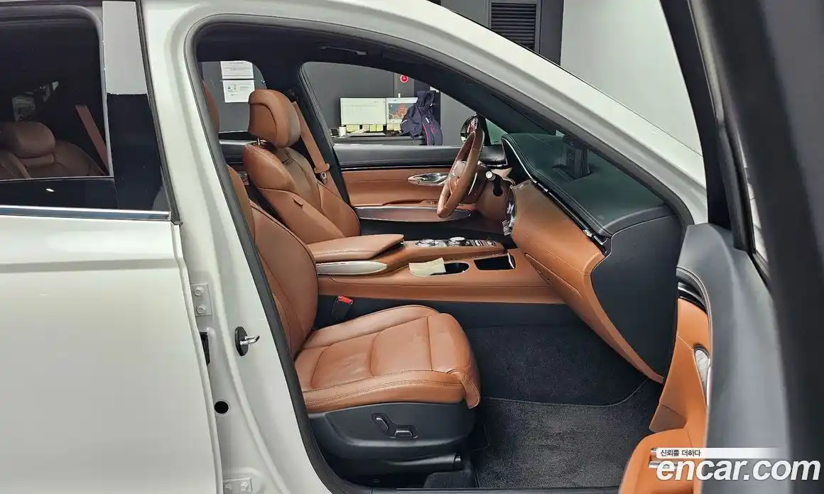 Genesis GV70 2023 2.5 Автомат в Москве № 24022, фото 6