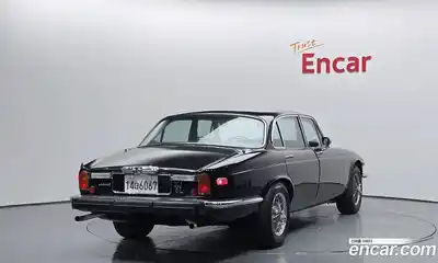 Jaguar XJ-6 2004 4.0 Автомат в Москве № 240369, миниатюра 3