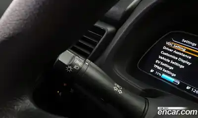 Nissan Leaf 2019 0.1 Автомат в Москве № 243248, миниатюра 11