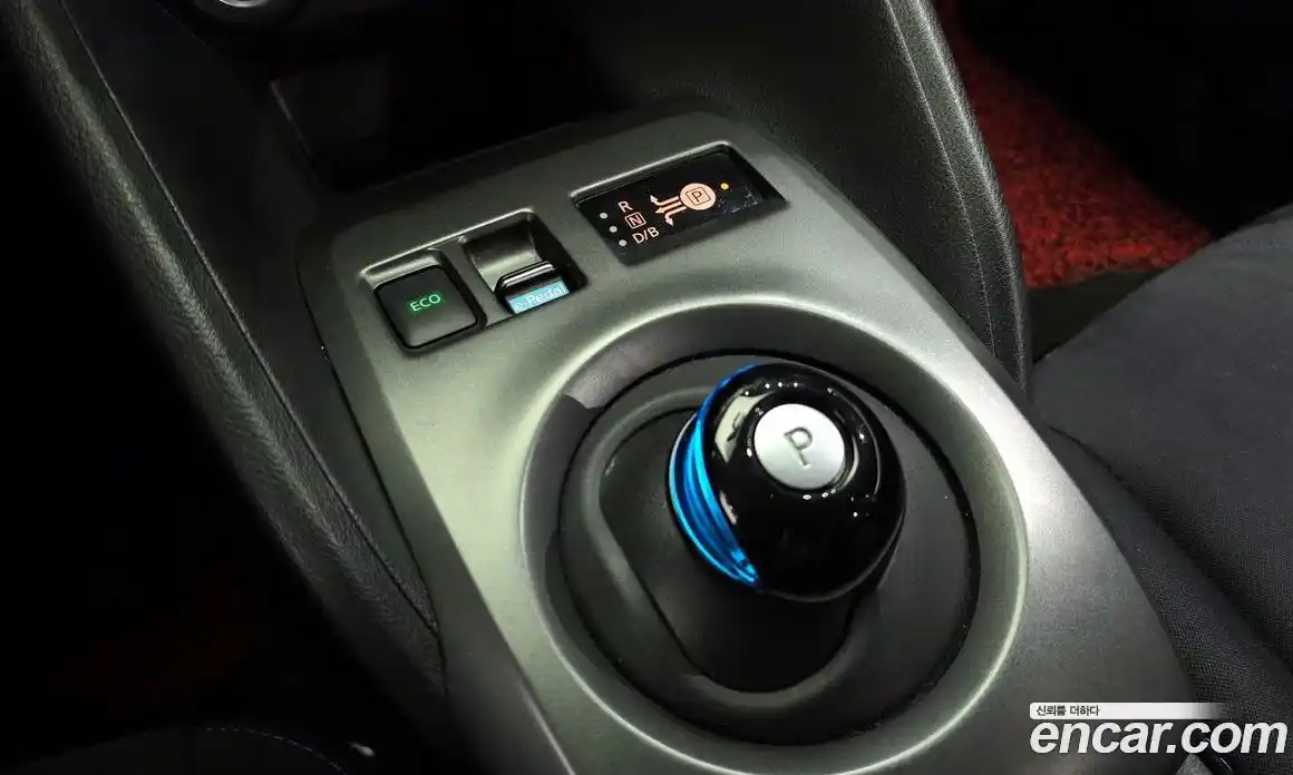 Nissan Leaf 2019 0.1 Автомат в Москве № 243248, фото 16