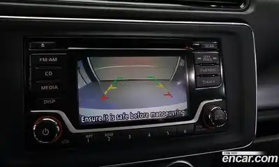 Nissan Leaf 2019 0.1 Автомат в Москве № 243248, миниатюра 8