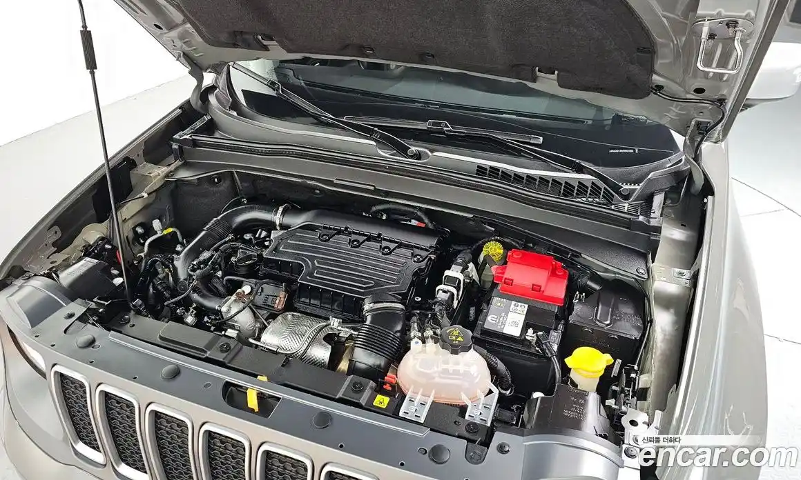 Jeep Renegade 2022 1.3 Автомат в Москве № 255283, фото 14