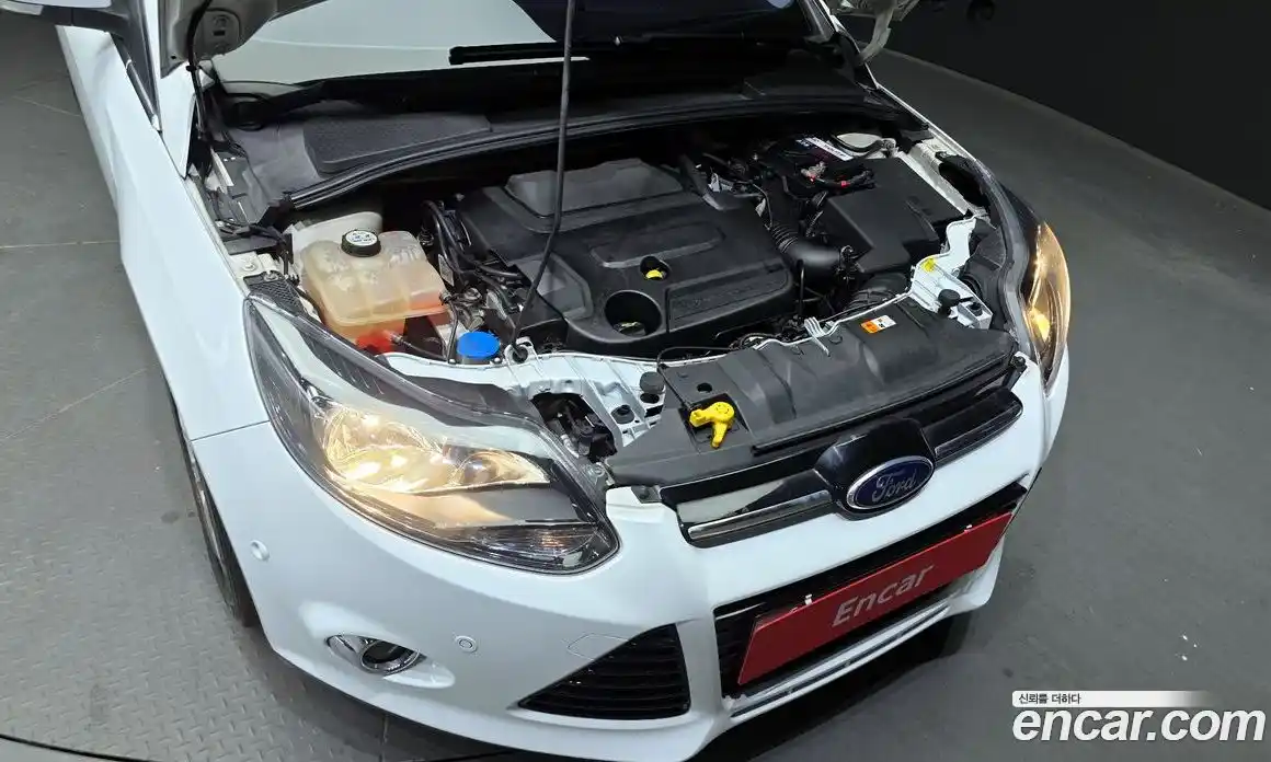 Ford Focus 2015 2.0 Автомат в Москве № 255528, фото 16