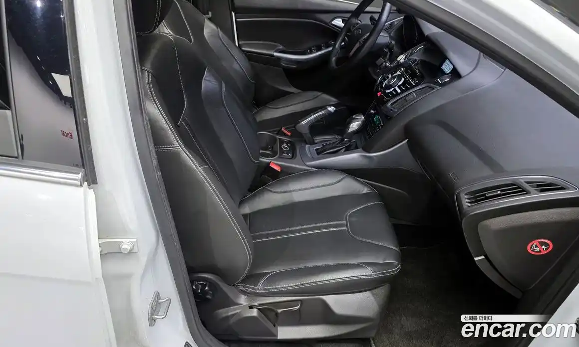 Ford Focus 2015 2.0 Автомат в Москве № 255528, фото 5