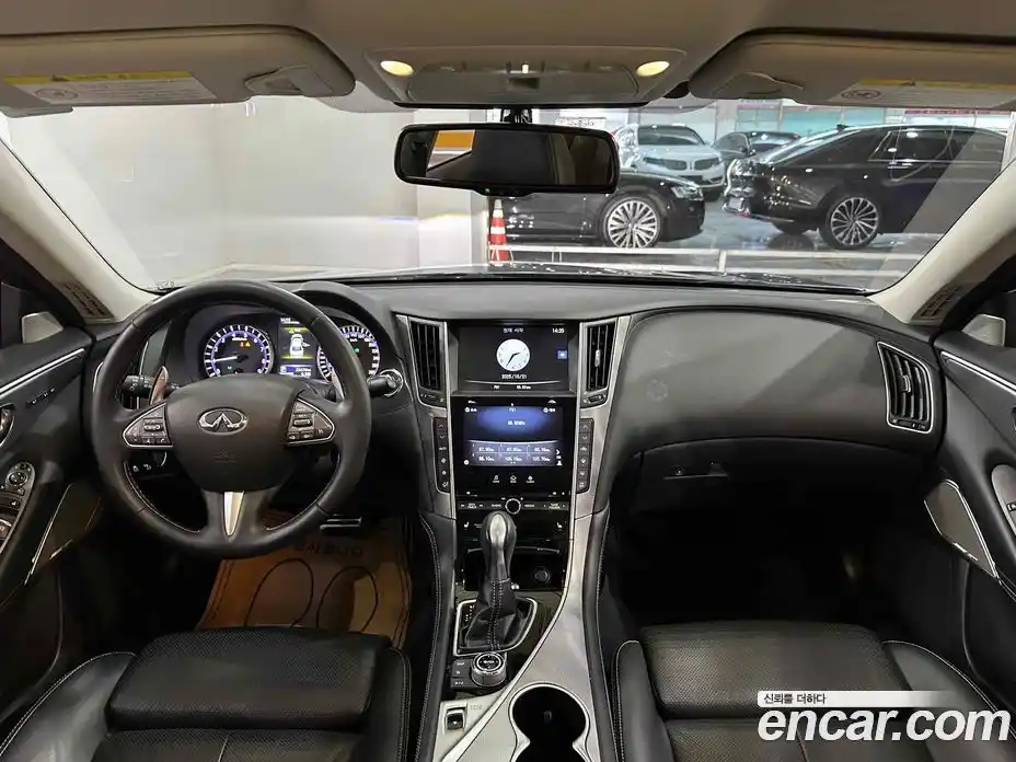 Infiniti Q50 2017 3.5 Автомат в Москве № 256125, фото 16