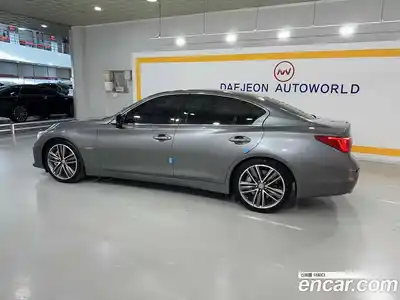 Infiniti Q50 2017 3.5 Автомат в Москве № 256125, миниатюра 2