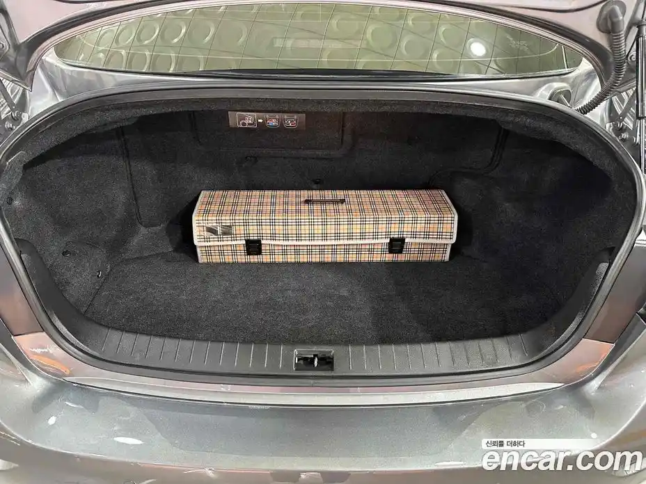 Infiniti Q50 2017 3.5 Автомат в Москве № 256125, фото 4