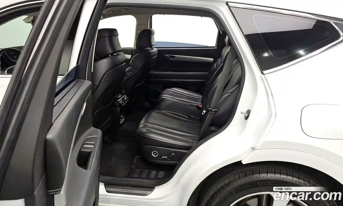 Genesis GV80 2020 2.5 Автомат в Москве № 25809, фото 20