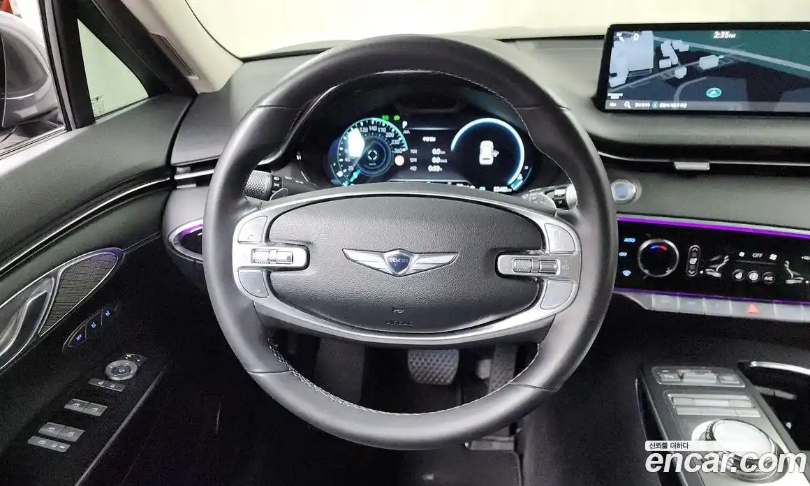 Genesis GV70 2023 2.5 Автомат в Москве № 25933, фото 16