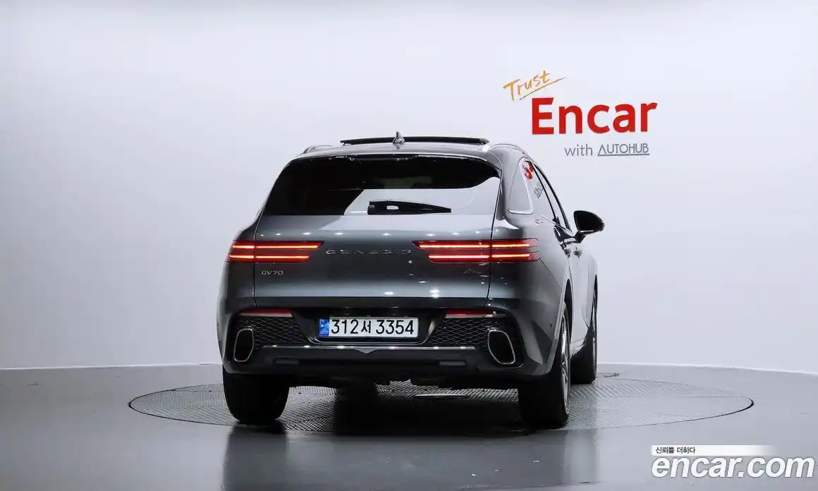 Genesis GV70 2023 2.5 Автомат в Москве № 25933, фото 18