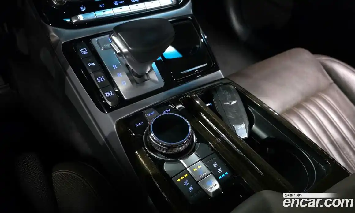 Genesis EQ900 2016 3.8 Автомат в Москве № 26745, фото 13