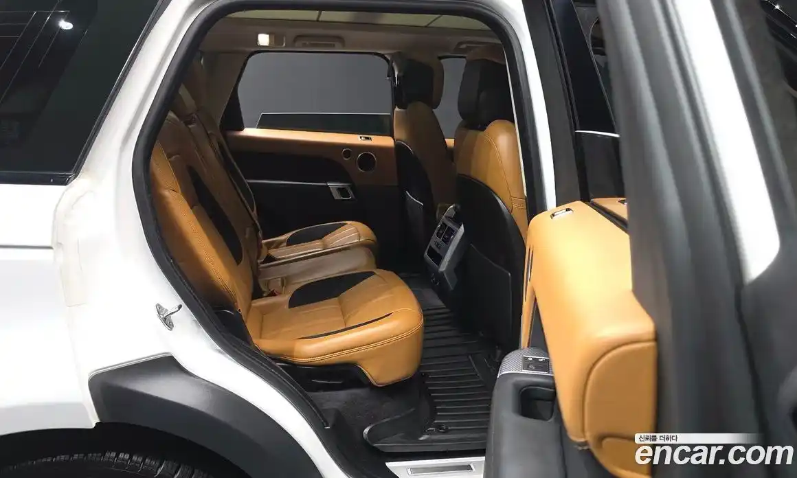 Land Rover Range-Rover Sport 2020 3.0 Автомат в Москве № 271310, фото 20